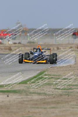 media/Oct-25-2025-CalClub SCCA (Sat) [[34c778dfbe]]/Group 3/Qualifying/